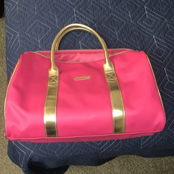 Juicy couture gym bag / travel tote - pink and silver - Picture 1 of 9